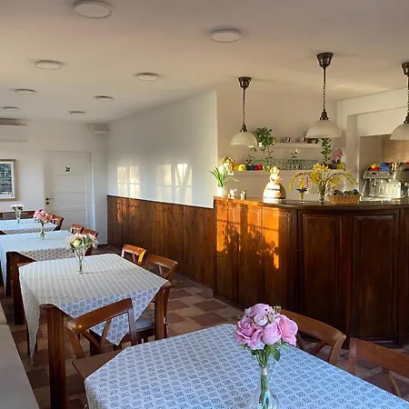 Janata Guest house
